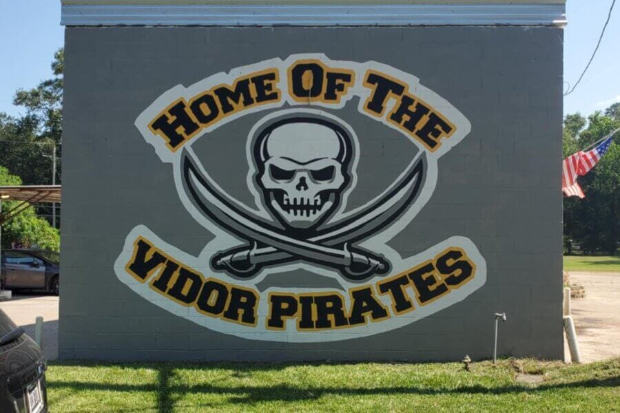 Home Of The Vidor Pirates Mural